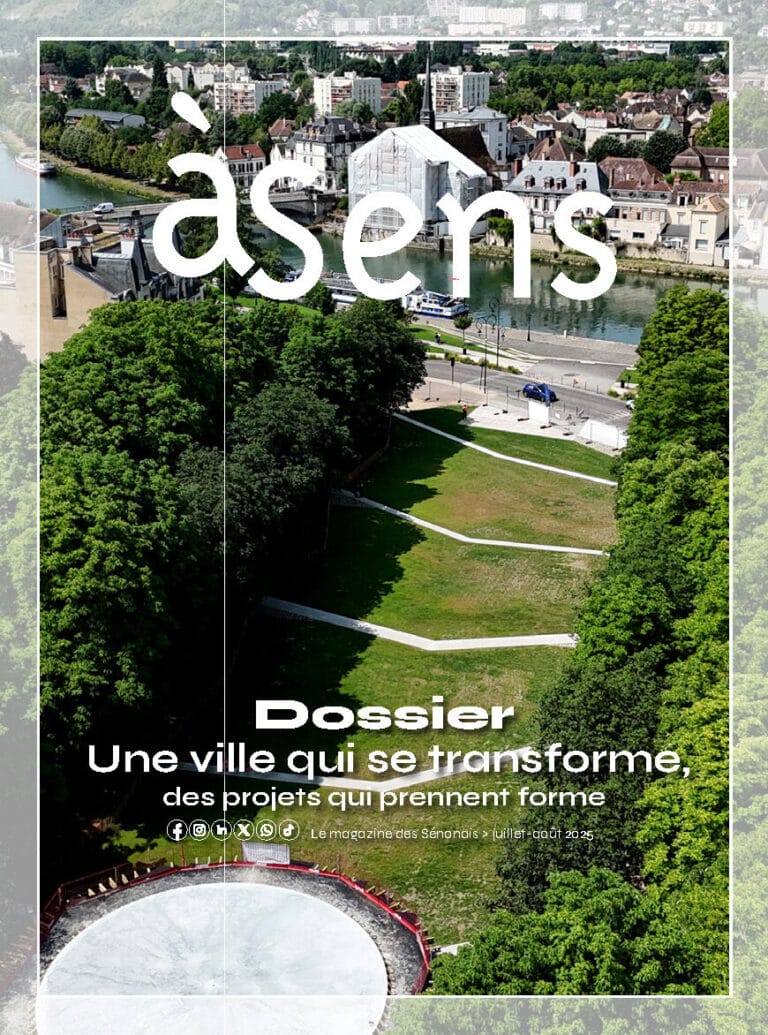 a sens juillet aout 2025